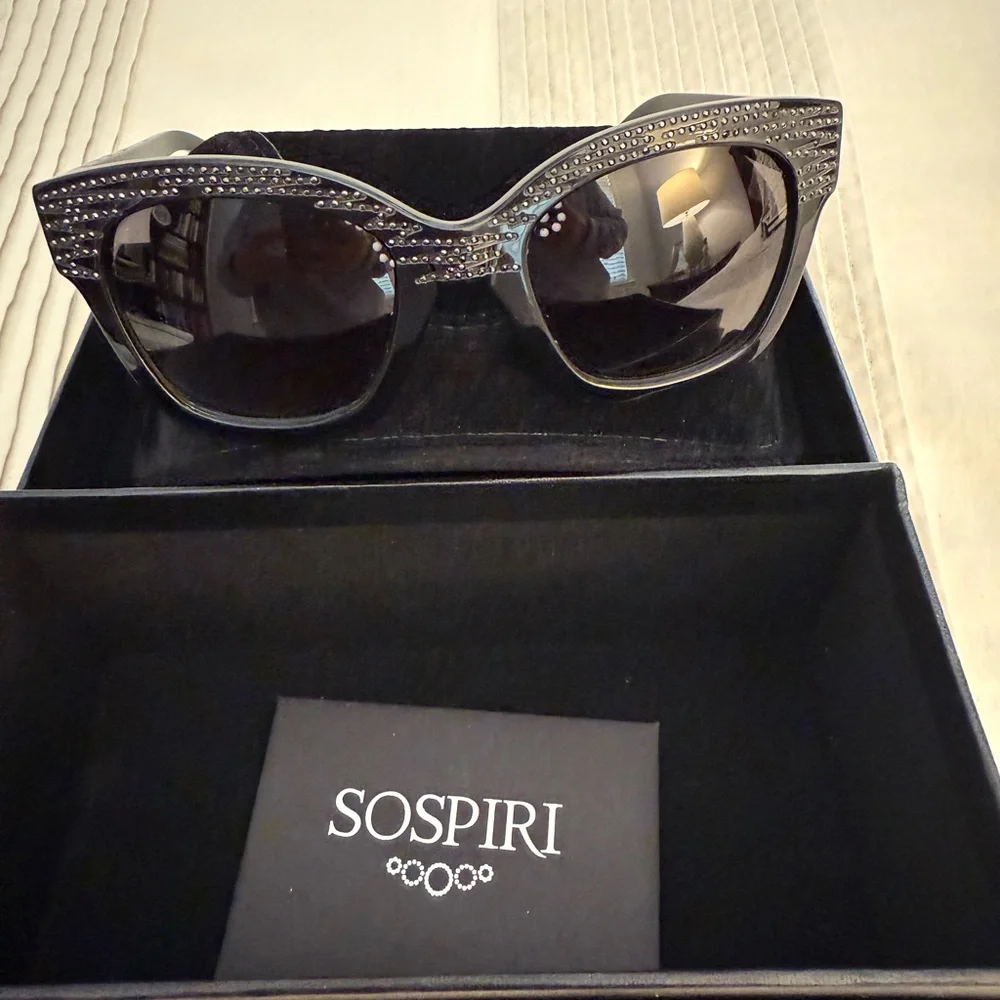 Sospiri Rocio Black Women’s Sunglasses With Clear Swarovski Crystals - Picture 2 of 7